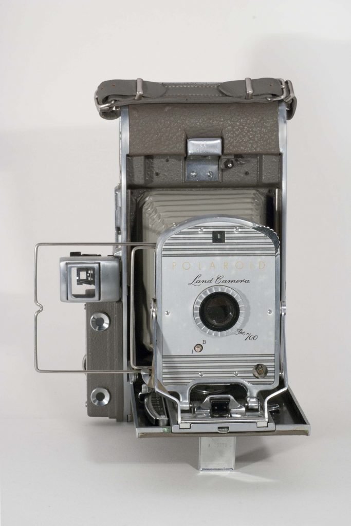 Polaroid 700, 1955-1957. Open, vertical, front view.