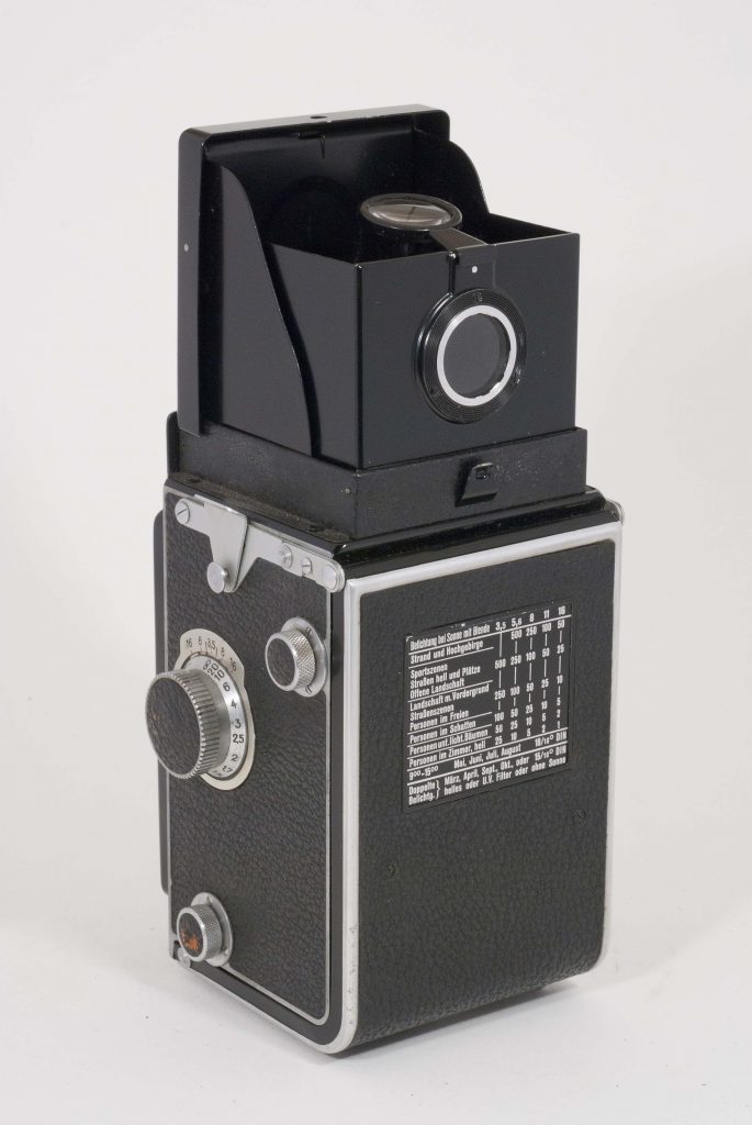 Rolleiflex T, 1958-1975. Viewfinder open, angled back view.