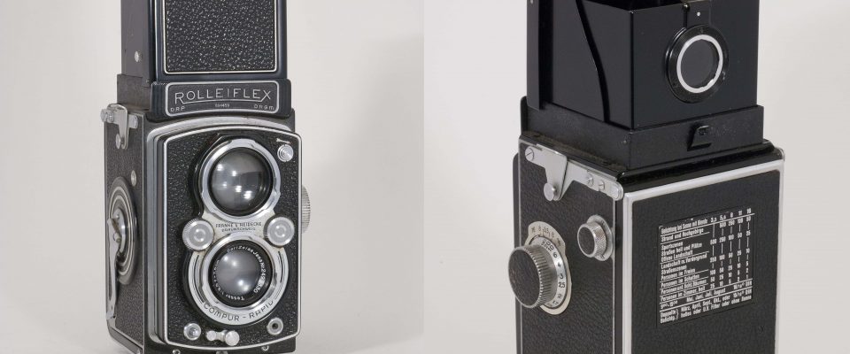 Rolleiflex T, 1958-1975. Front and back views.